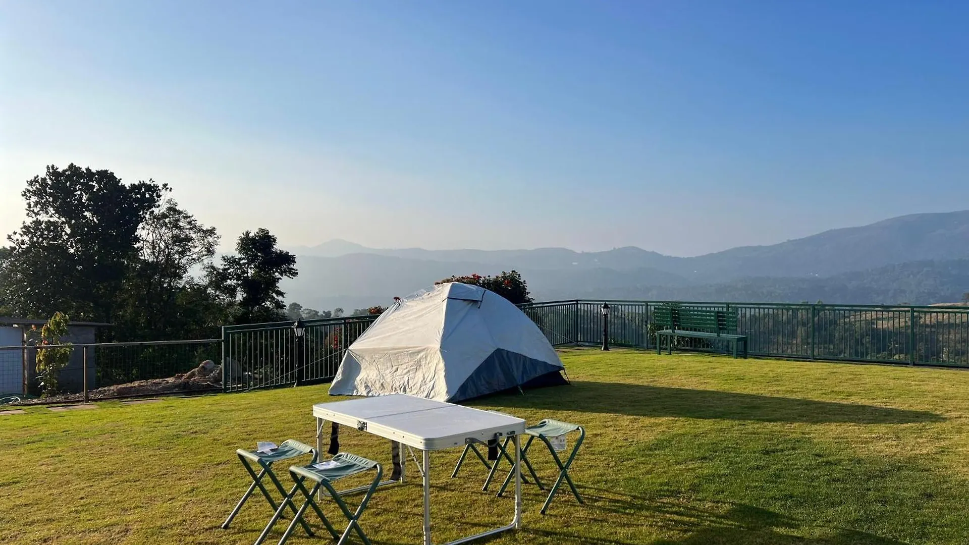 Cloudy Court Resort Idukki 4*,  Indie